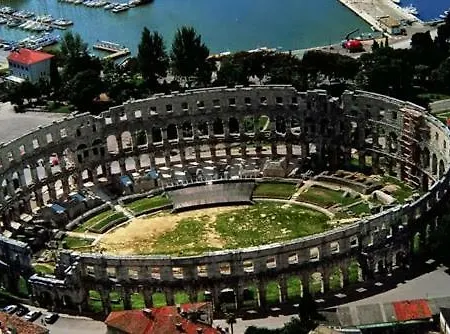 Beautiful Centre *